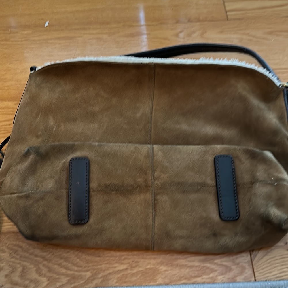 Ugg sheepskin sack purse in tan - Picture 6 of 9